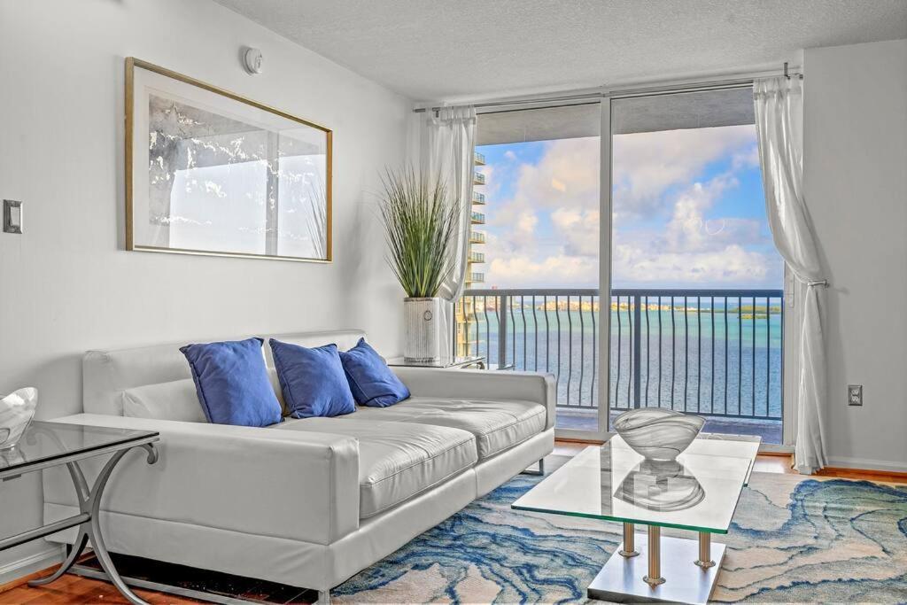 Incredible Ocean View 3 Bedrooms Unit Miami Exterior photo